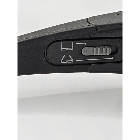 Sony Original TDG-BR100 3D Active Shutter Glasses For SONY BRAVIA HDTV. - Picture 7 of 14